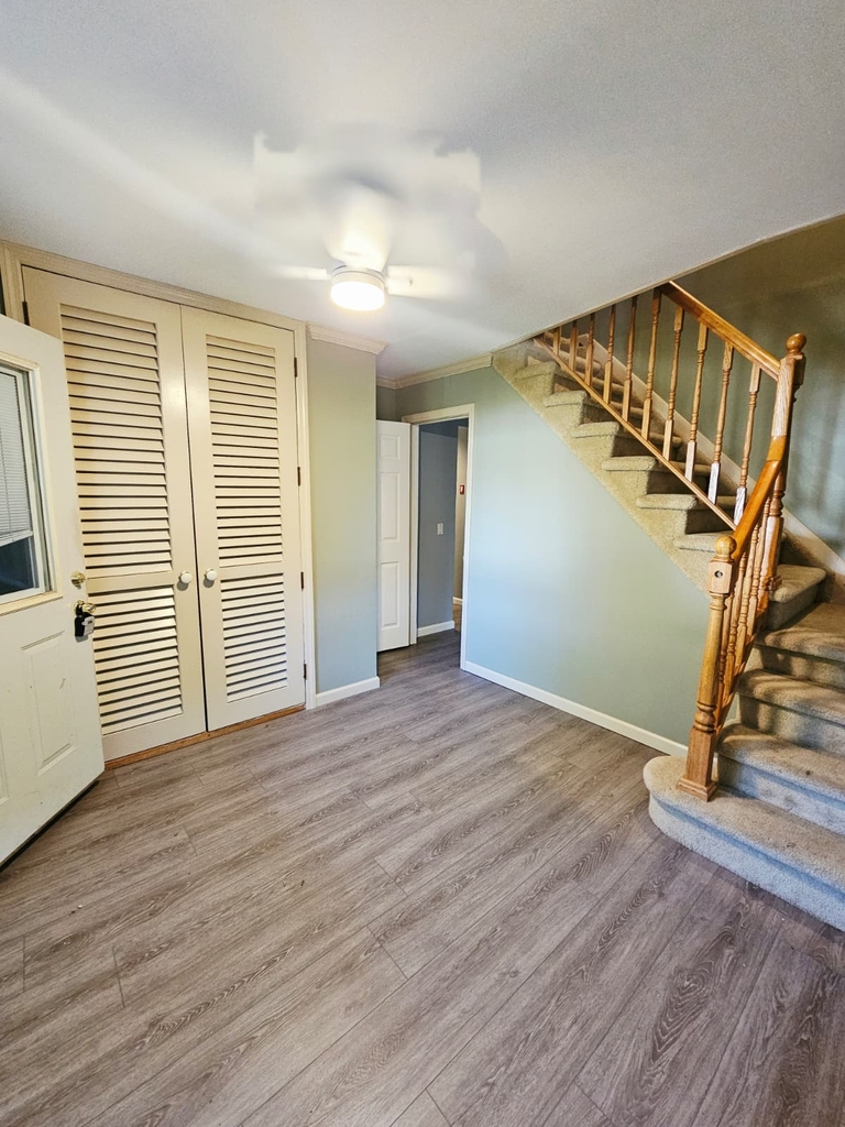  1 Bedroom Apartment for Rent | Mastic Beach, NY - Photo 4
