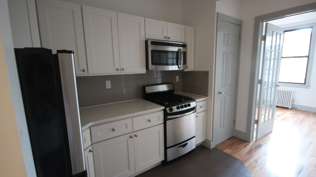 294 Harman St 11237 - Photo 1