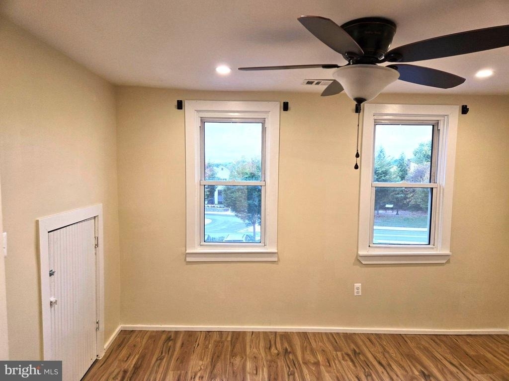 214 N East Lane - Photo 23