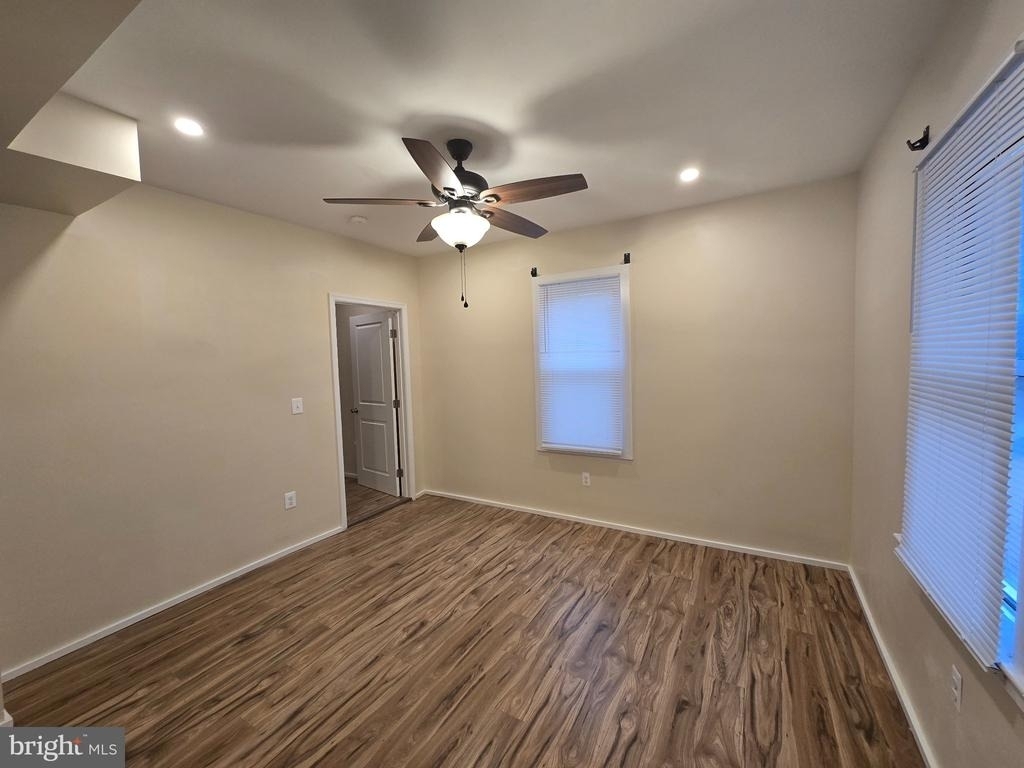 214 N East Lane - Photo 13