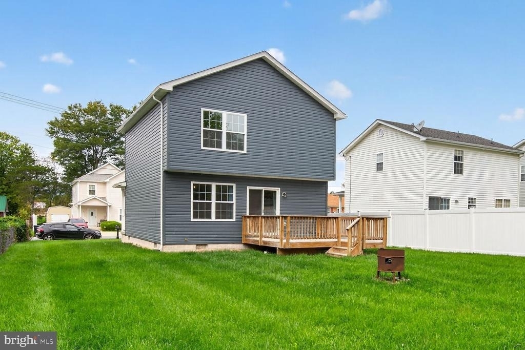 207 S Loudoun Street - Photo 33