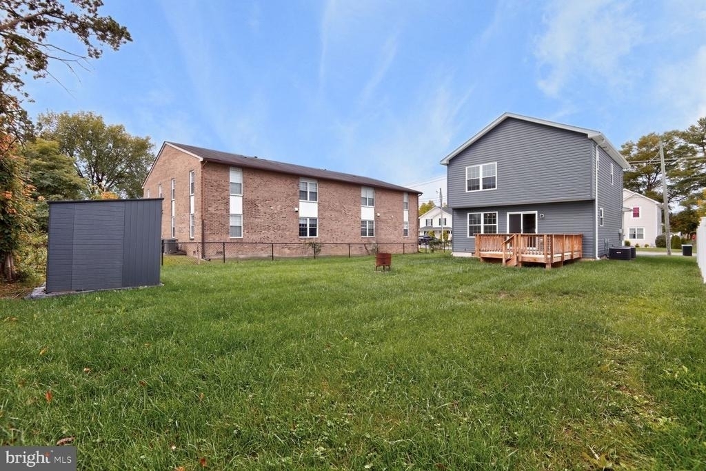 207 S Loudoun Street - Photo 32