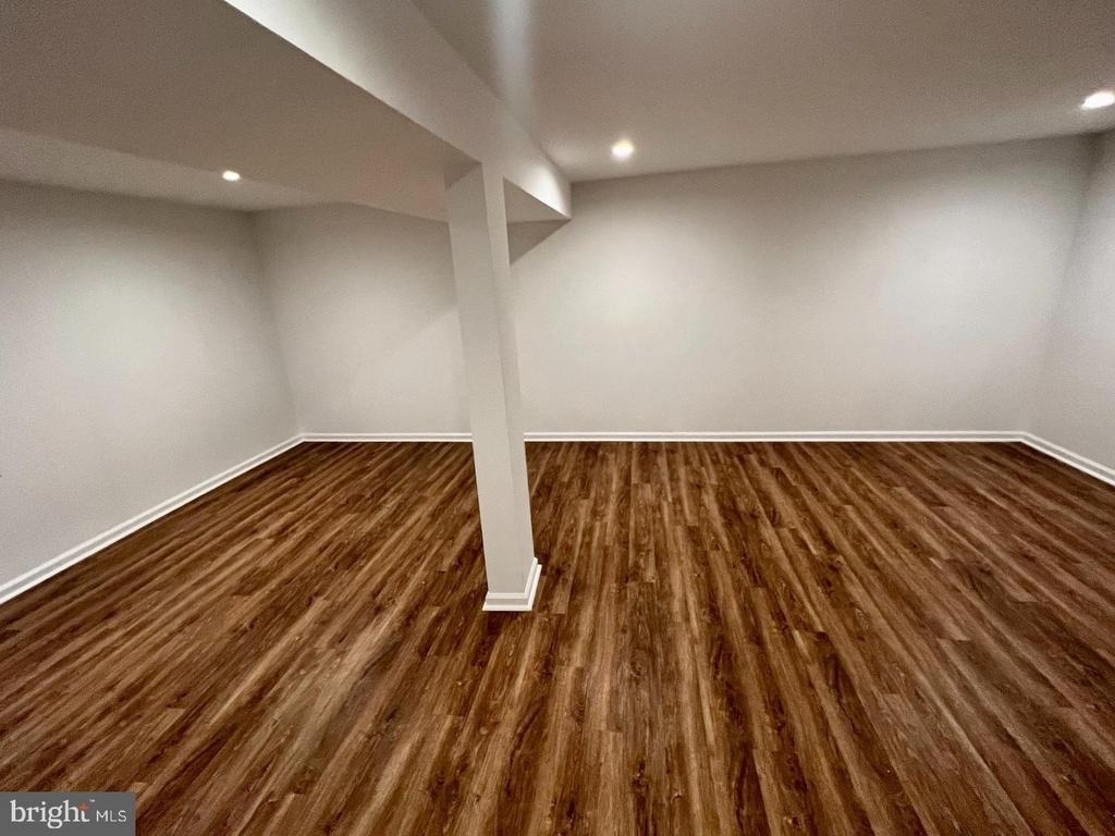 13306 Smoketown Road - Photo 16