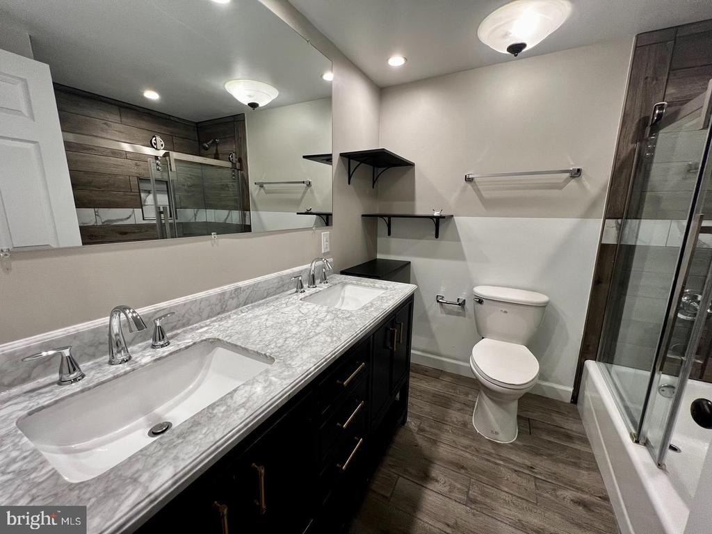 13306 Smoketown Road - Photo 9