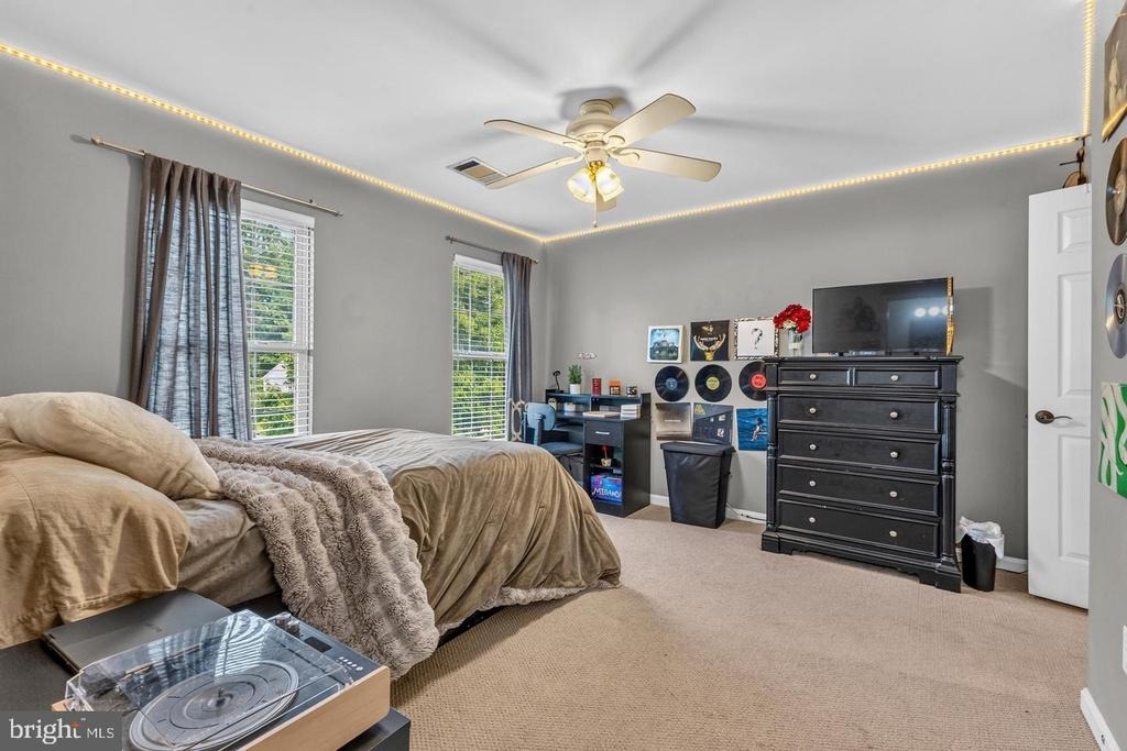 8147 Cancun Court - Photo 31