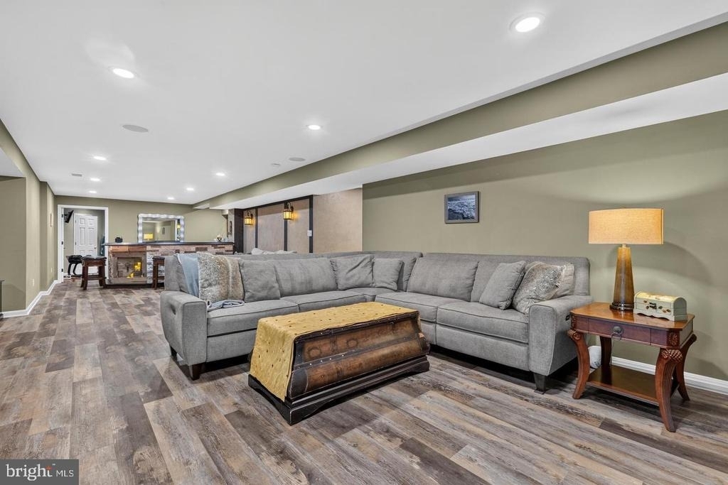 8147 Cancun Court - Photo 43