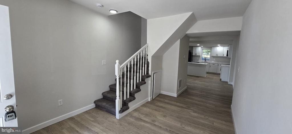317 S West Street - Photo 20
