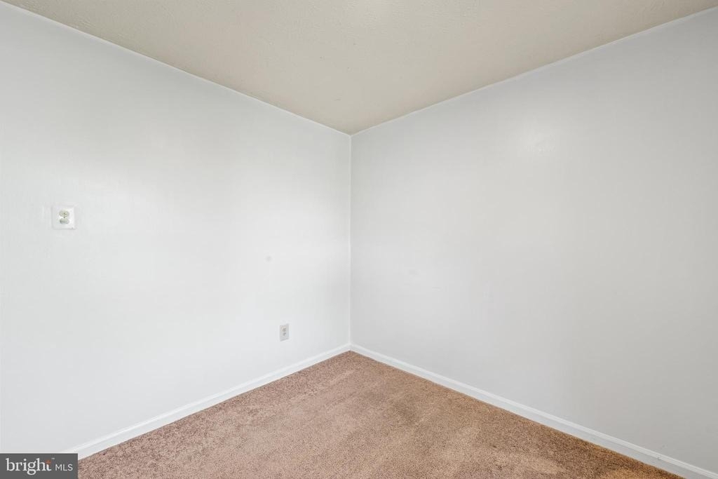 9020 Saint Steven Court - Photo 19