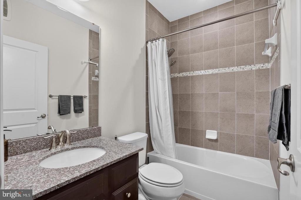 42277 Tackroom Terrace - Photo 23