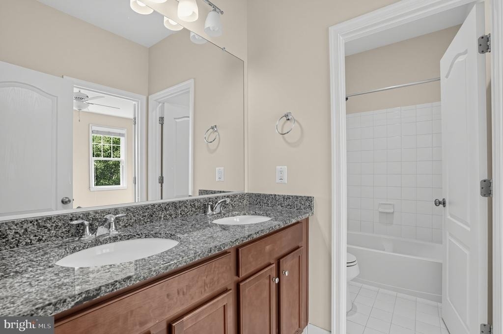 23601 Rose Leigh Terrace - Photo 27