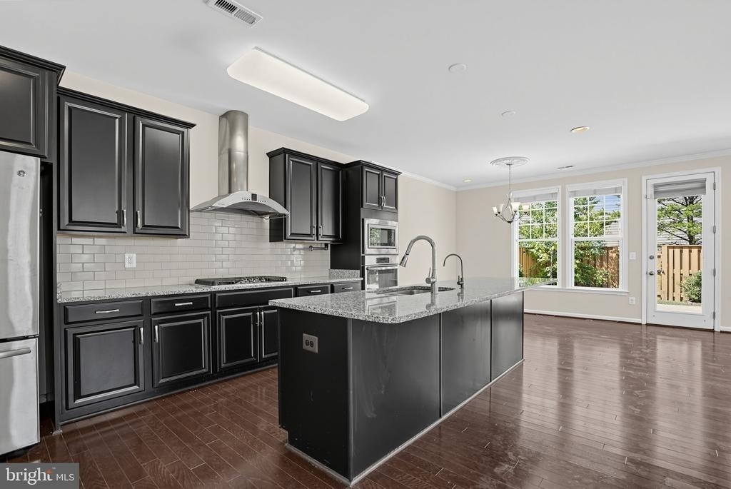23601 Rose Leigh Terrace - Photo 12