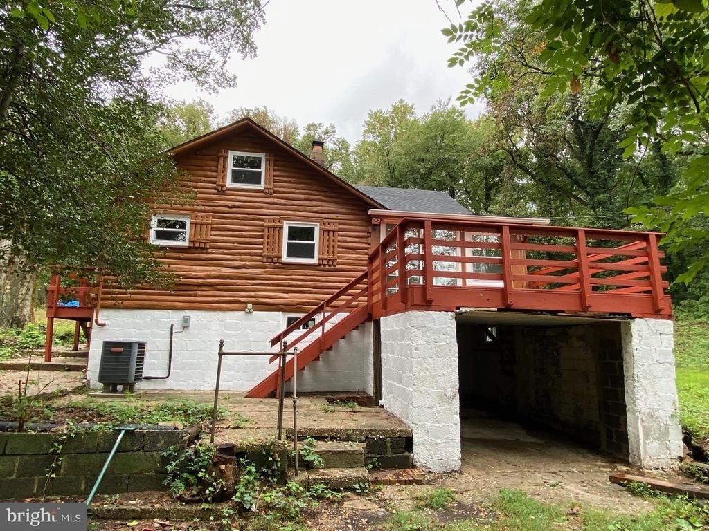 5825 Biscayne Drive - Photo 9