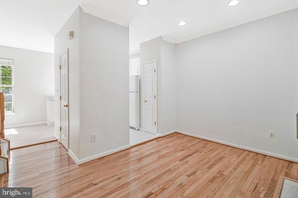 6490 Tayack Place - Photo 12