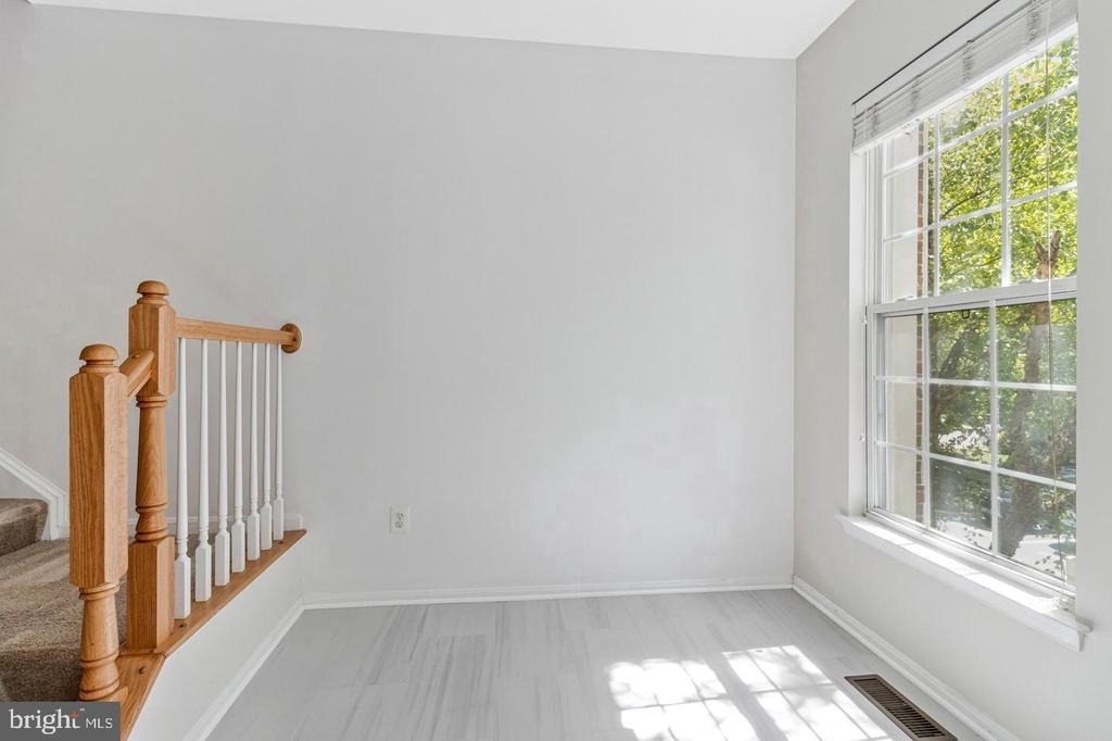 6490 Tayack Place - Photo 18