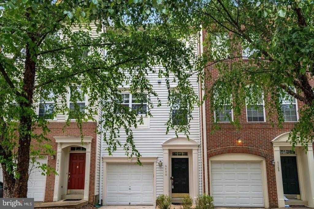 6490 Tayack Place - Photo 43