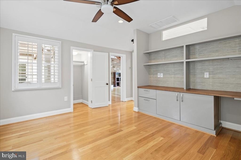 6410 Potomac Avenue - Photo 33