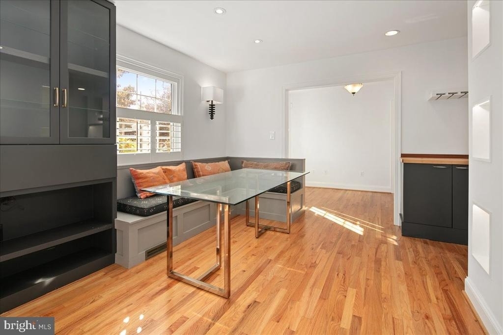 6410 Potomac Avenue - Photo 20