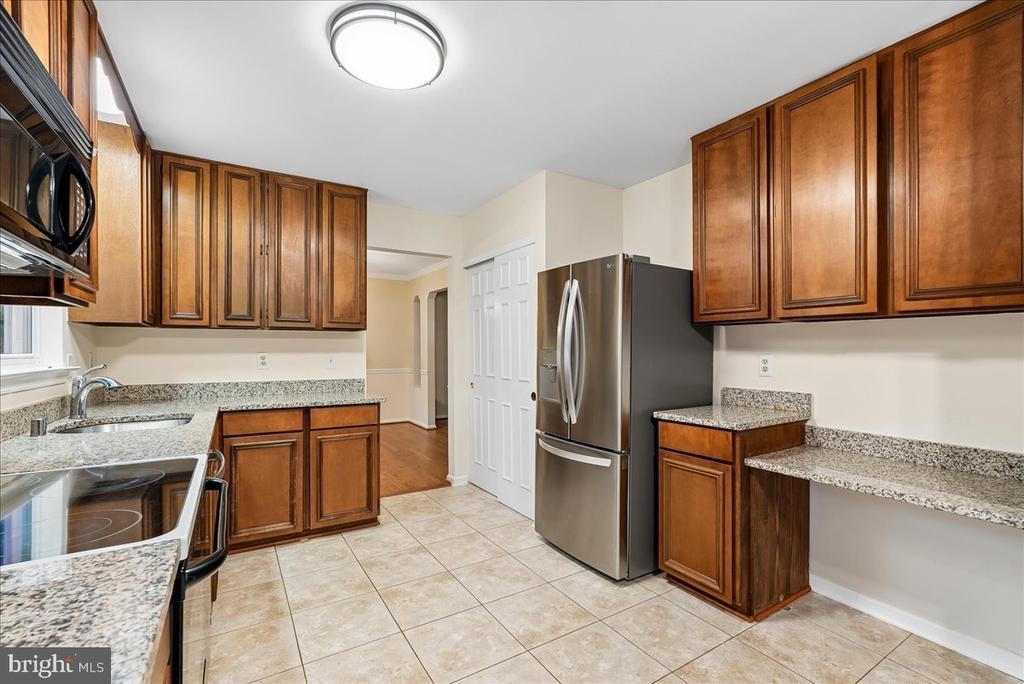 13126 Thornapple Place - Photo 10