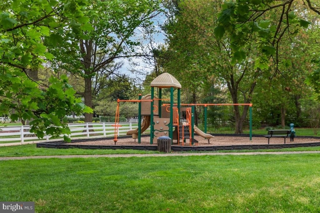 13126 Thornapple Place - Photo 32