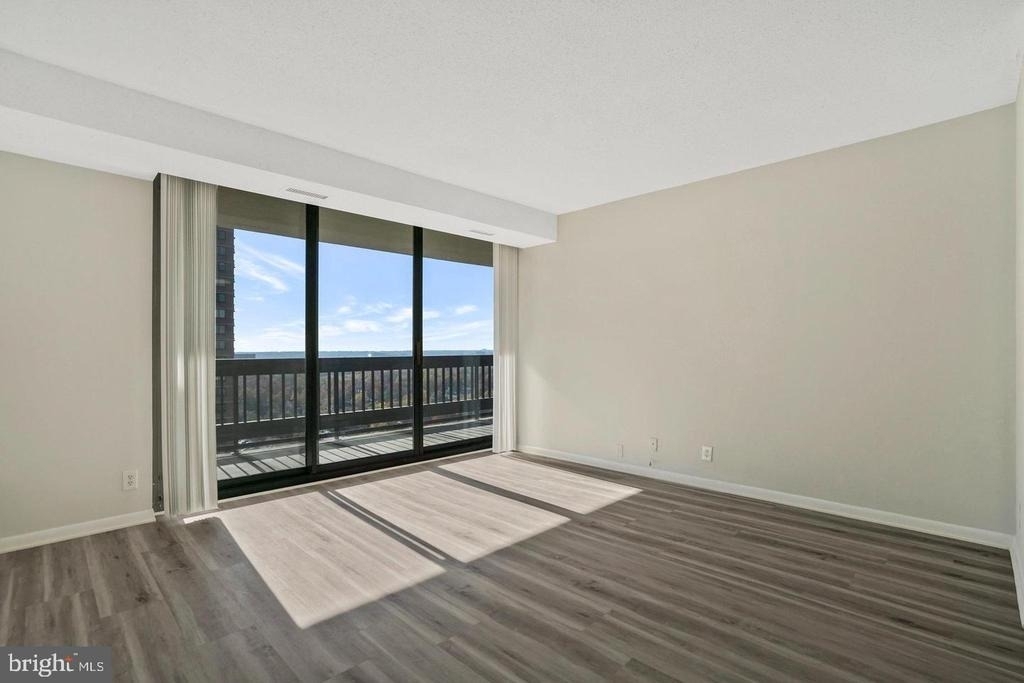 5505 Seminary Road - Photo 33