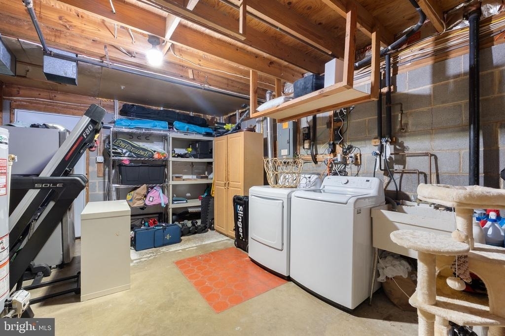 6803 Field Master Drive - Photo 17