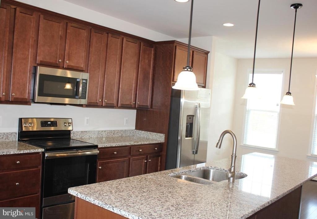 134 Sequoia Drive - Photo 3