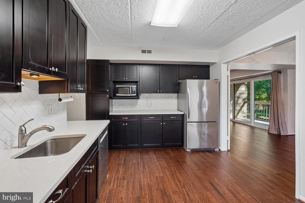 5150 Maris Avenue - Photo 22