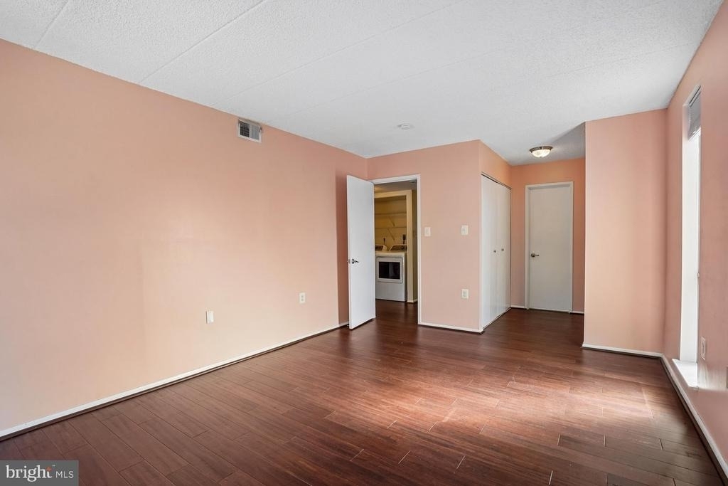 5150 Maris Avenue - Photo 29