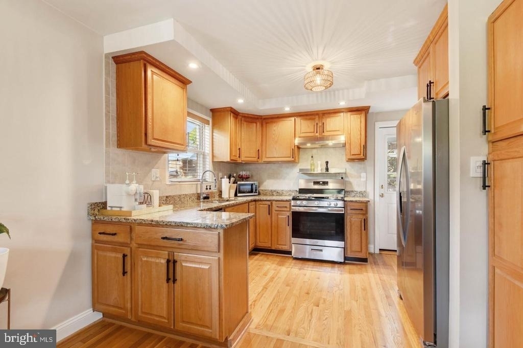4727 Arlington Boulevard - Photo 6