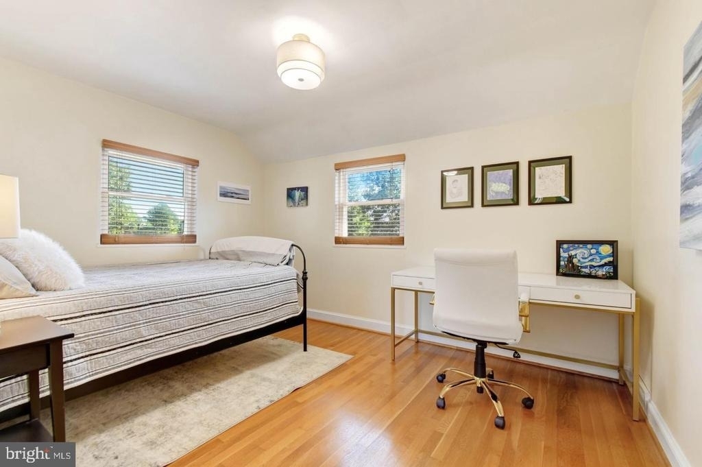 4727 Arlington Boulevard - Photo 10