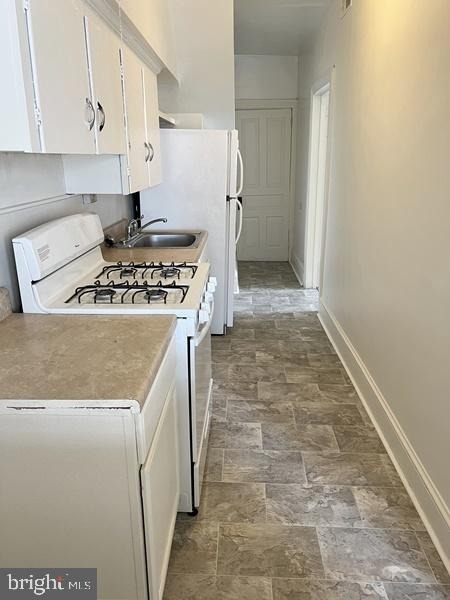 124 Dewey Street - Photo 3