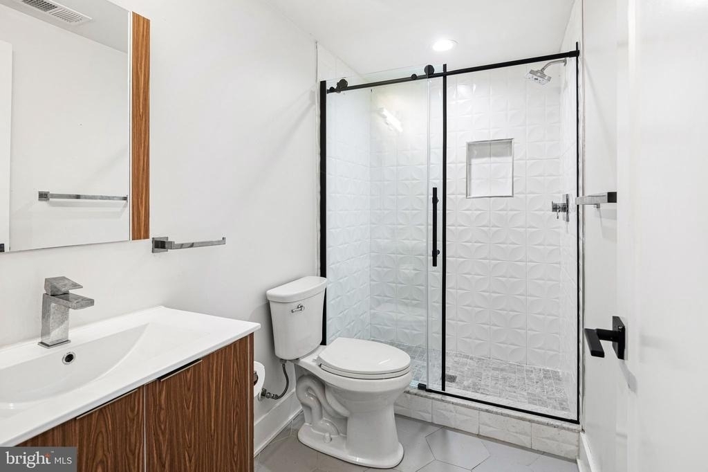 2610 Trenton Avenue - Photo 13