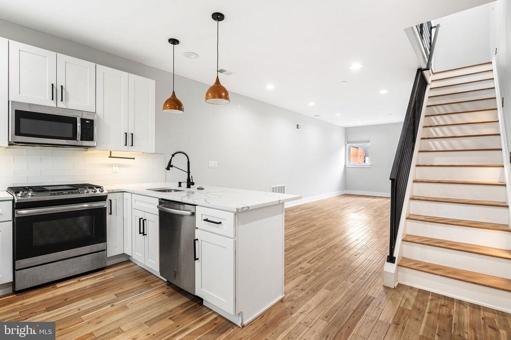 2610 Trenton Avenue - Photo 4