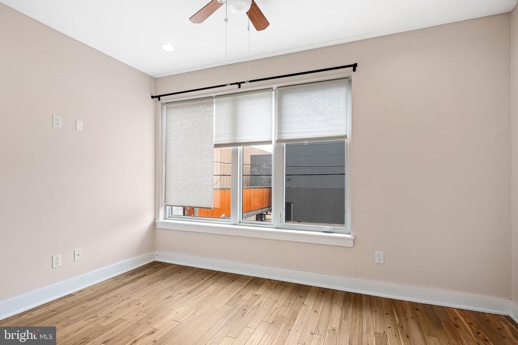 2610 Trenton Avenue - Photo 18