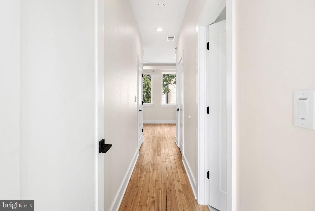 2610 Trenton Avenue - Photo 21