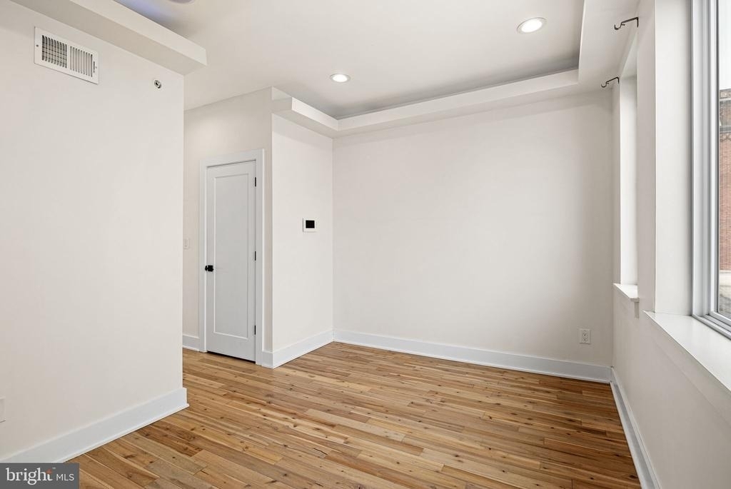 2610 Trenton Avenue - Photo 22