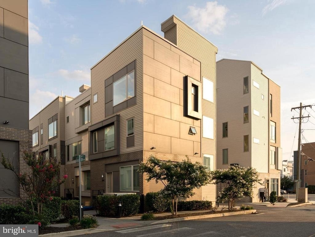 2104 Kensington Walk - Photo 36