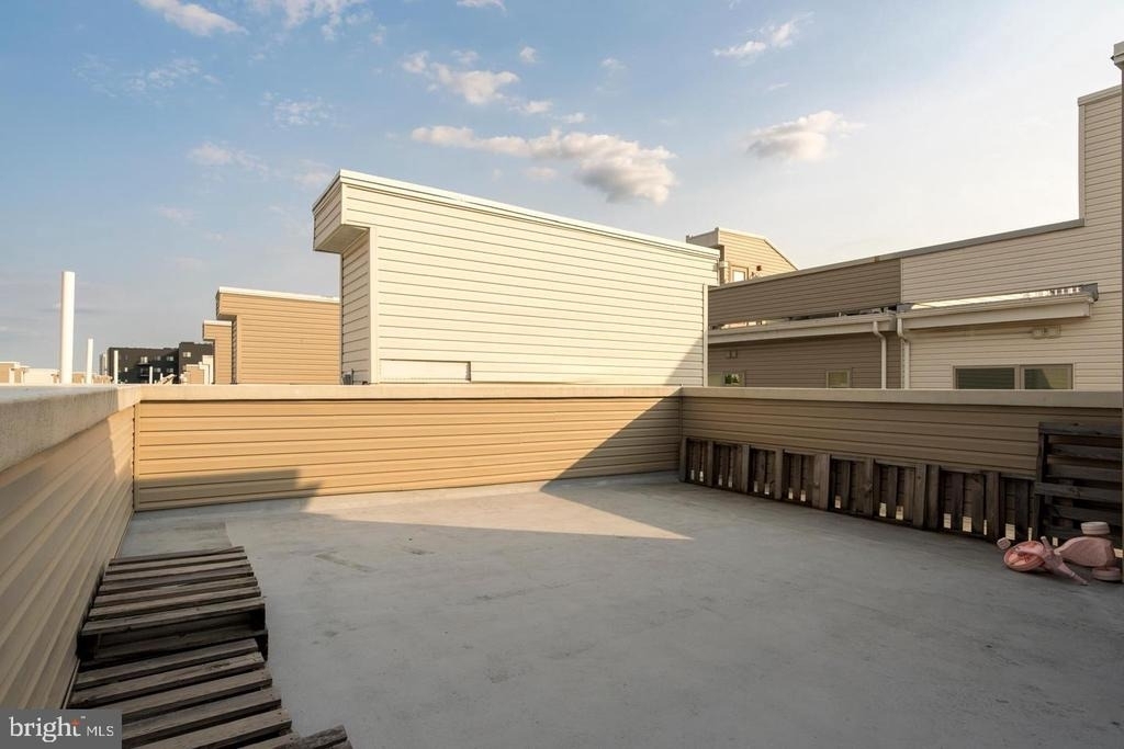2104 Kensington Walk - Photo 31