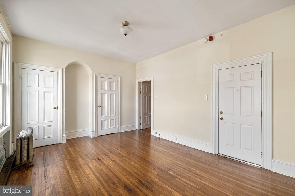 2808 W Girard Avenue - Photo 9