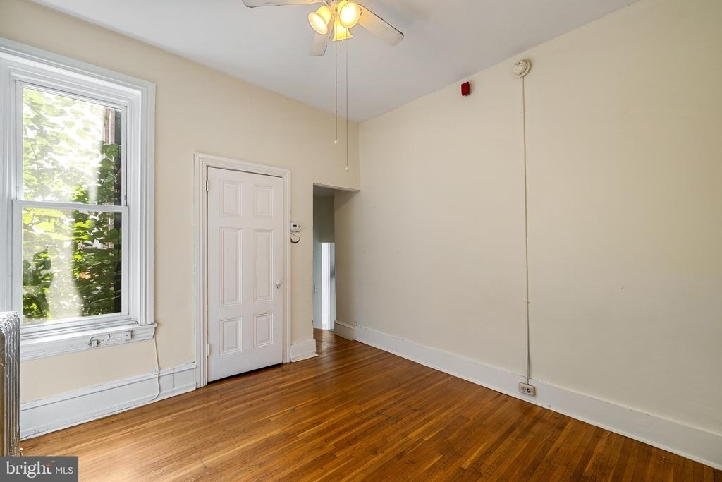 2808 W Girard Avenue - Photo 11