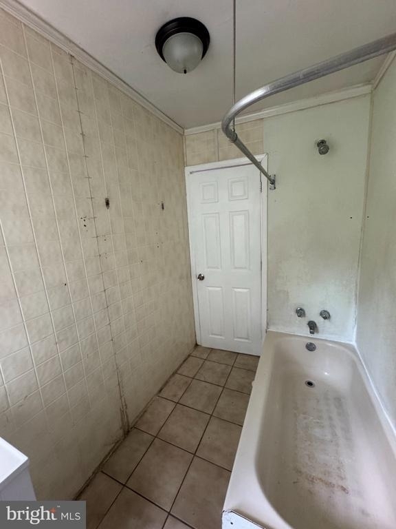 483 E Penn Street - Photo 9