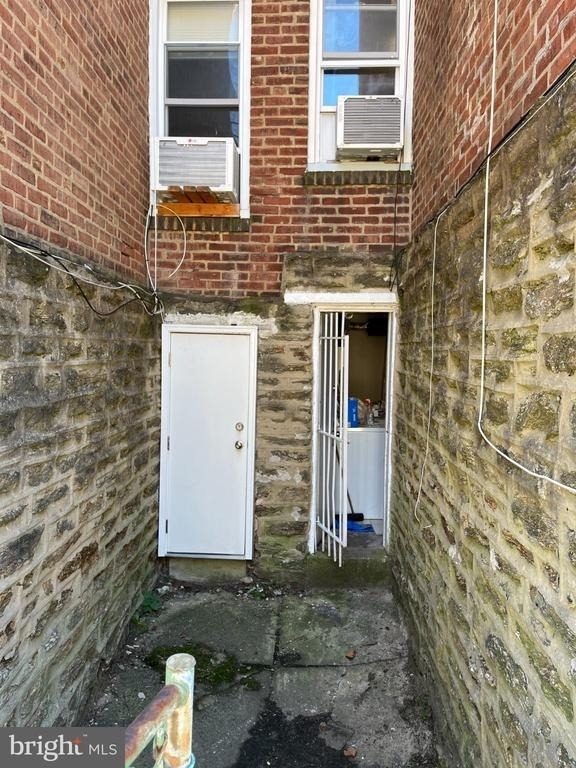 5626 N 19th Street - Photo 11