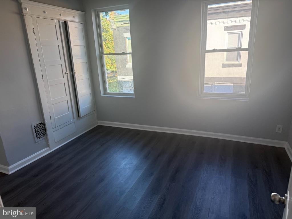 4452 N Gratz Street - Photo 15