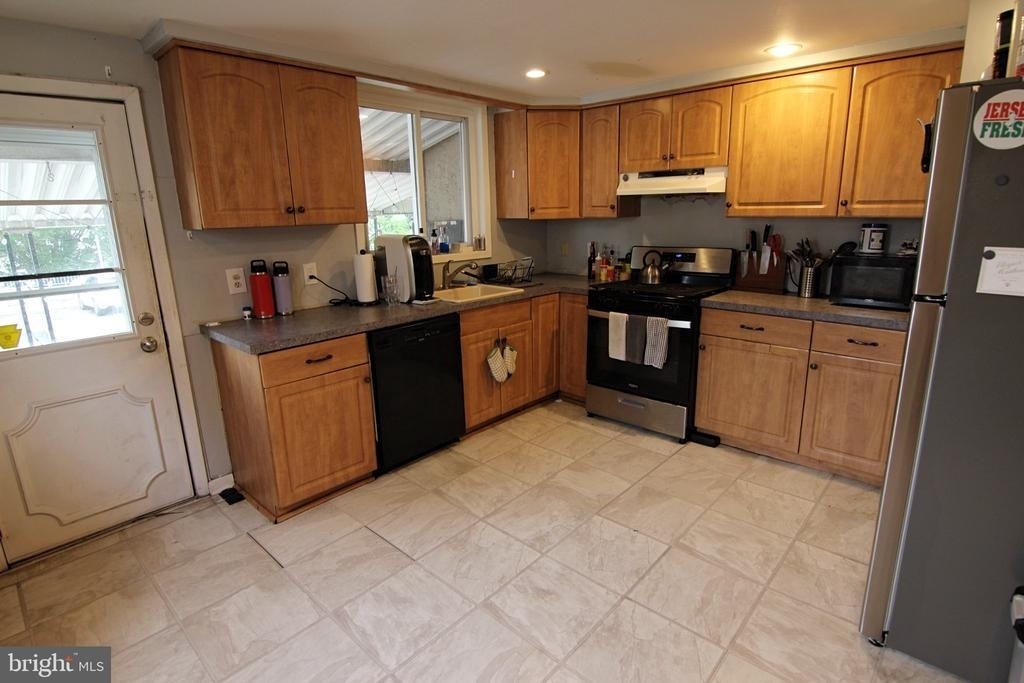 4664 Umbria Street - Photo 5