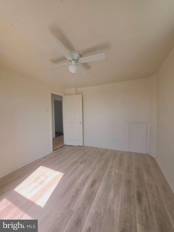 648 E Carver Street - Photo 2
