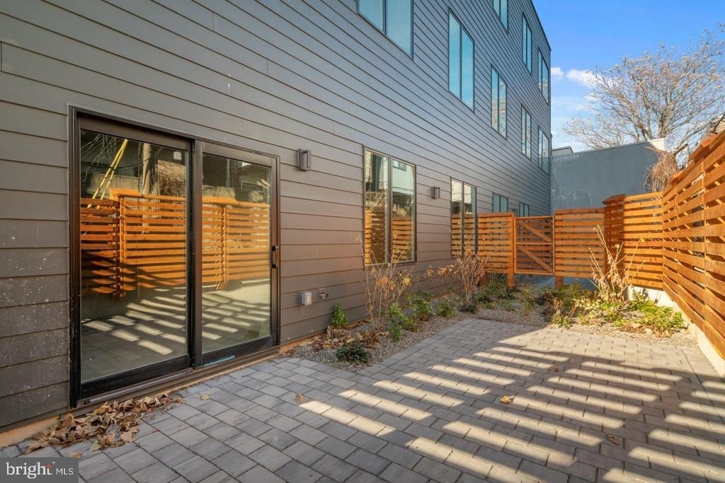 2031 S 20th Street - Photo 15
