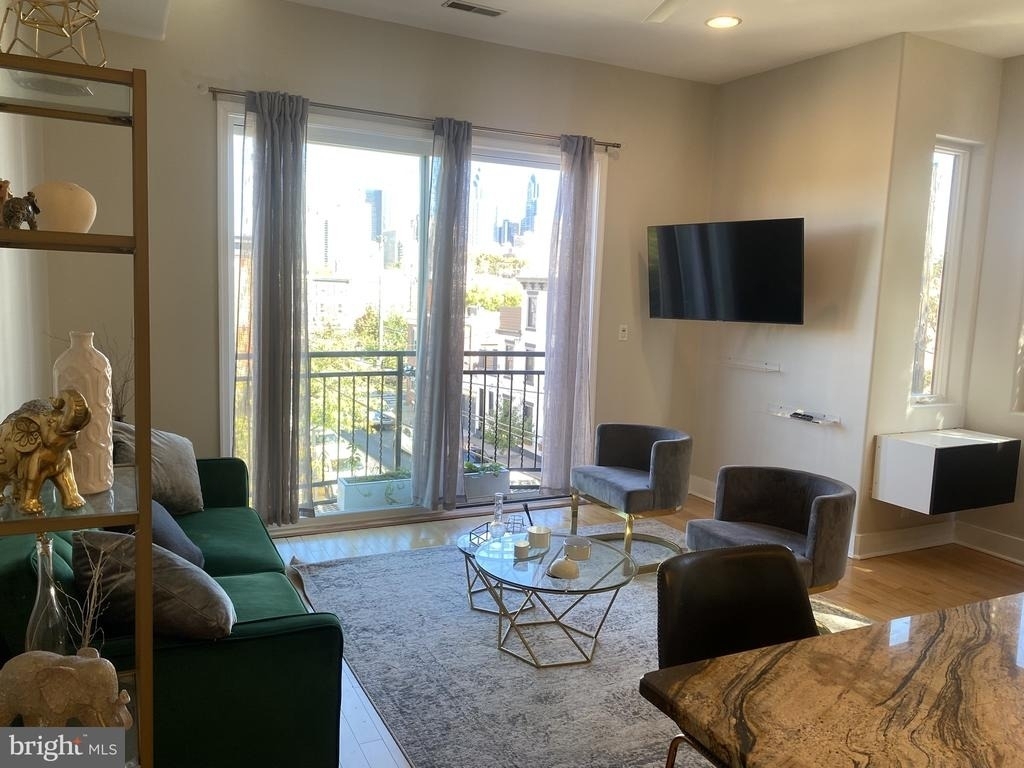 2100 Christian Street - Photo 1
