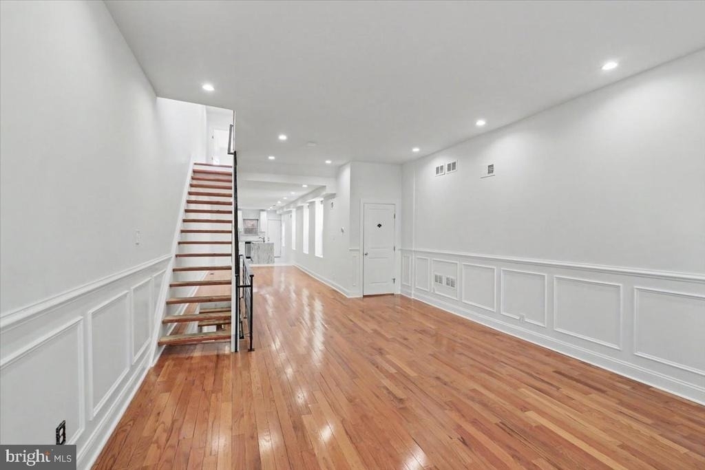 1518 Tasker Street - Photo 1