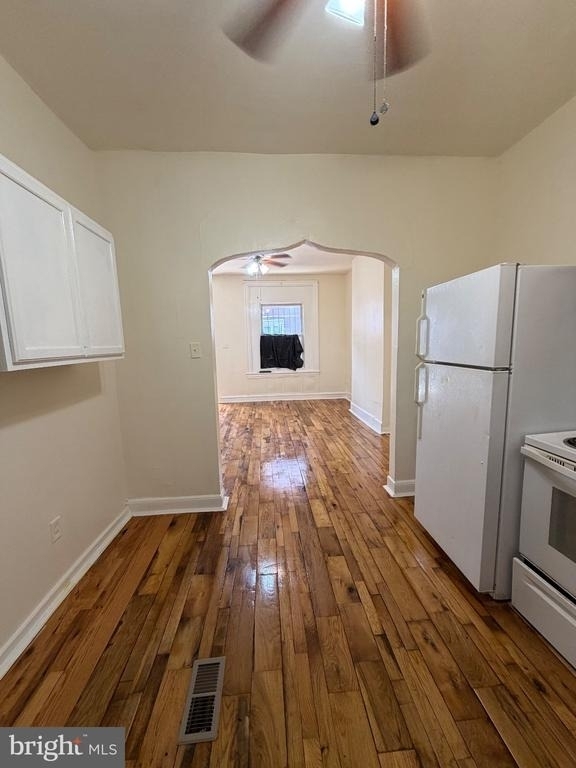 1747 N Dover Street - Photo 1