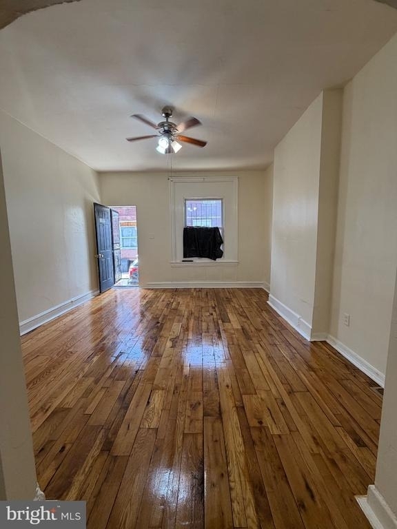 1747 N Dover Street - Photo 2